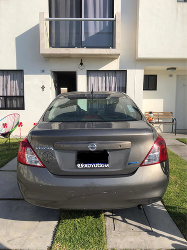 Imagen 3 de 9 de Nissan Versa 2013 1.6 Exclusive At