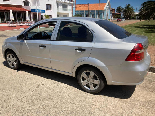 Imagen 3 de 8 de Chevrolet Aveo Aveo Lt Sedan