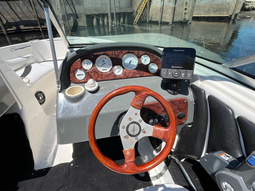 Sportcruiser Genesis Rt255 Volvo 300hp V8 Pata Volvo Duoprop