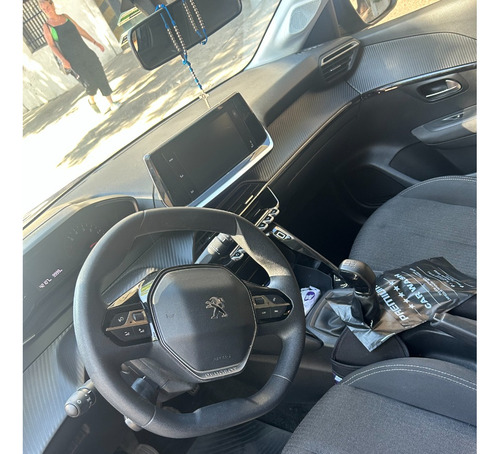 Peugeot 208 1.6 Active