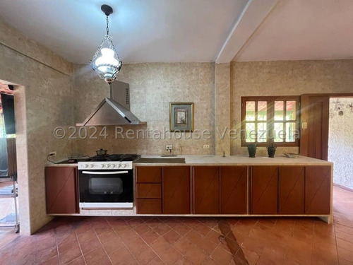 Mayra Lara Rah Vende Amplia Y Bella Casa Campestre En Conjunto Privado, El Manzano, Son 4.197mts2, 3 Hab., 4 Baños, Anexo Para El Servicio, Piscina, Tanque Subterráneo Con Bombas E Hidroneumático