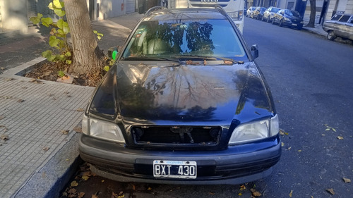 Volvo V40 2.0 T At