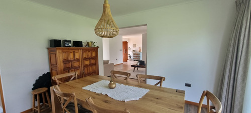 Casa En Condominio Nueva / 4 D 3 B 240 M2.