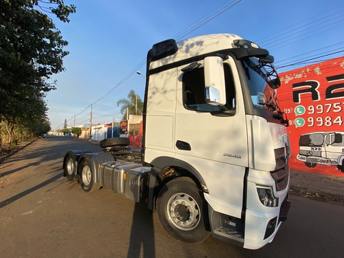Imagem 4 de 15 de Actros 2548 0km