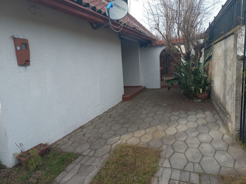 Casa En Arriendo De 4 Dorm. En Curicó