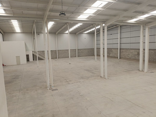 Nave Industrial Nueva En San Juan Del Llanito, Apaseo El Alto, Gto