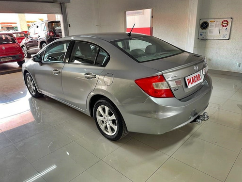 Imagem 6 de 12 de Honda Honda / Civic Lxl 2013