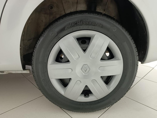 Renault Logan 1.6 Expression 8v Flex 4p Manual