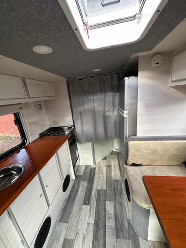 Imagen 8 de 15 de Ford F 4000 Motorhome 4x4