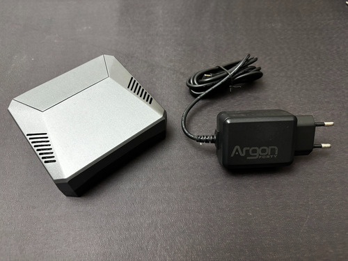 Kit Raspberry Pi 4 Modelo B 8gb + Case Argon One M.2 + Ssd (Usado)