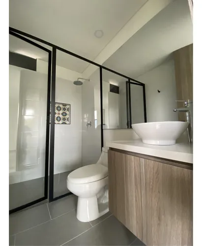 Apartaestudio En Renta Para Estrenar, Av. Centenario-norte De