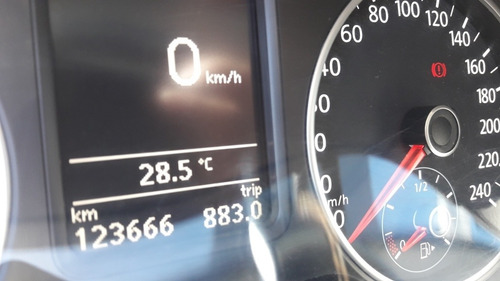 Volkswagen Suran 1.6 Imotion Highline 110cv 2014