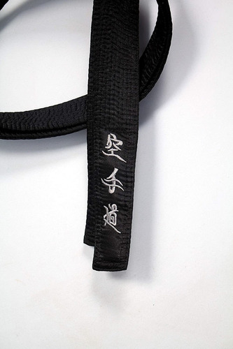 Kempo Kickboxing - Cinturón De Karate Negro Satinado Con Bor