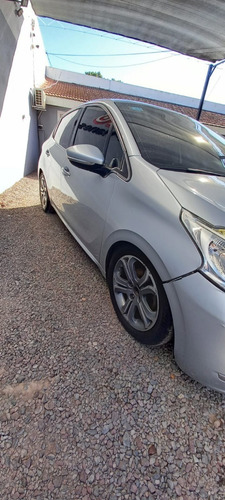 Imagen 9 de 18 de Peugeot 208 Feline Pack Cuir (2014 ; 120.000km)