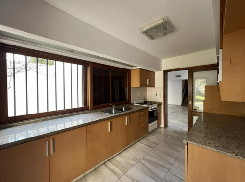 Imagen 3 de 30 de Casa Cuatro Dormitorios Echesortu