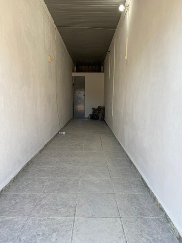 Lega Propiedades Alquila Local Comercial Con Buena Ubicación.