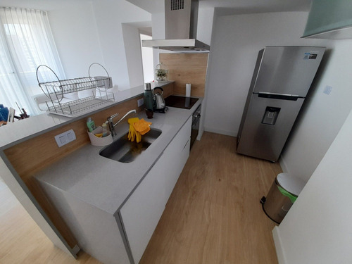 Imagen 5 de 30 de Departamento De 4 Ambientes - Royal Park - Santa Fe 1500