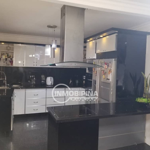 Imagen 5 de 17 de Townhouse En Venta Puerto Ordaz - Conjunto Residencial Villa Yennisha, Av. Fuerzas Armadas Cg