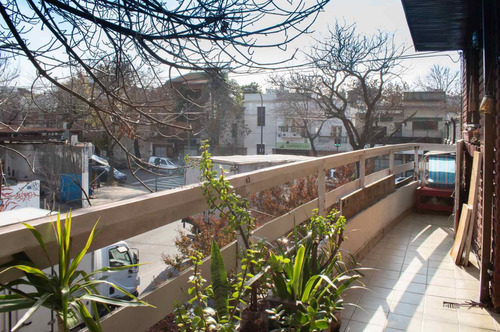 Ph 4 Amb C/terraza Y Balcón + Local C/patio