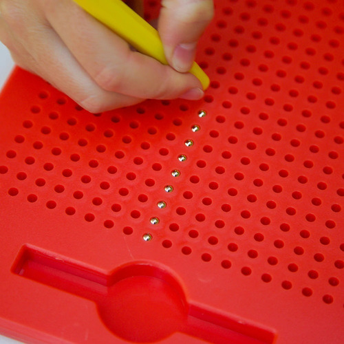 Juego Tablero Y Lapiz Magnéticos Braintoys Imapad Mini Rojo