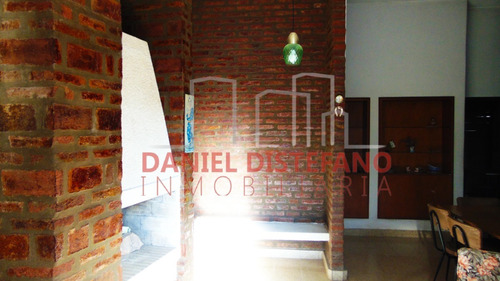 Imagen 4 de 17 de Casa 2 Dormitorios Venta Sol Y Lago Villa Carlos Paz Costanera