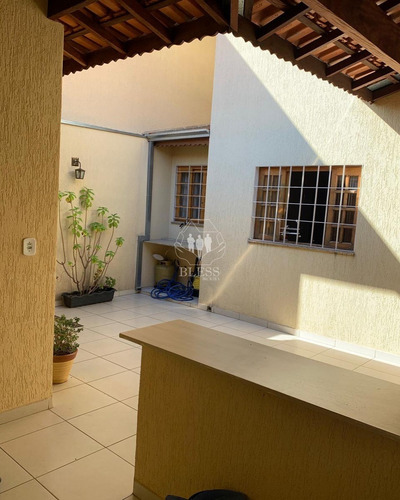 Imagem 2 de 22 de Lindo Sobrado Com 167 M2 De A/c No Cidade Parque Jardim Ii (jundiaí)! 3 Dormitórios, Quintal Com Espaço Para Churrasqueira E 2 Vagas Cobertas - Ca01417 - 70045104