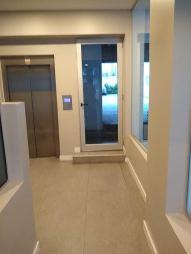 Imagen 3 de 14 de Oficina 80 Mts Con Cochera