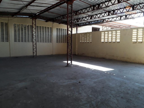 Imagem 13 de 23 de Galpão Com Doca, Fco Sá 5000 M² - Barra Do Ceará - Fortaleza/ce - Ga0093