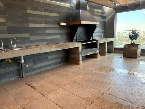 Departamento En Arriendo De 2 Dorm. En Las Condes