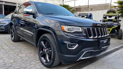 Jeep Grand Cherokee 5.7 Limited Lujo 4x2 Mt