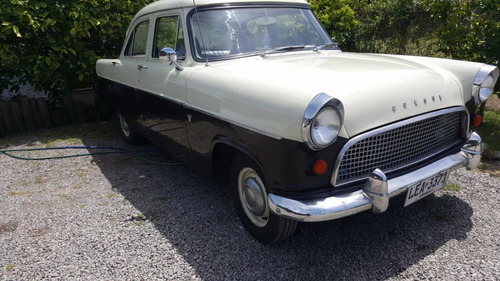 Ford Consul