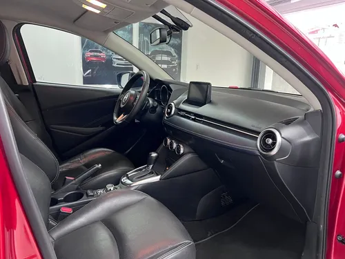 Mazda 2 Grand Touring LX AT 2022