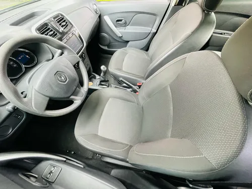 Renault Logan 1.6 Expression