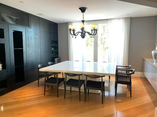 Tamboré 03 | Casa Ampla | Piscina Aquecida | Sauna | Suíte Ele E Ela | Incrível Área Gourmet - Cnc1055