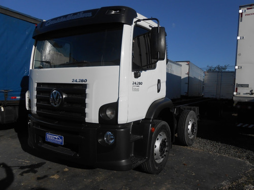 Imagem 1 de 8 de Vw 24 280 Chassi