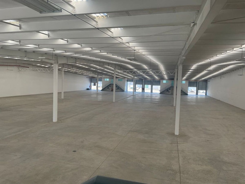 Se Renta Bodega Cross Dock En Carretera Silao Irapuato