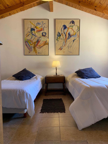 Imagen 7 de 16 de Alquiler Temporario: Amplio Departamento 3 Ambientes- 2 Cuartos Y 1 Baño.$25.000 Pornoche