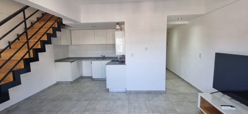 Venta Depto 2 Amb Duplex+cochera Financia Moron