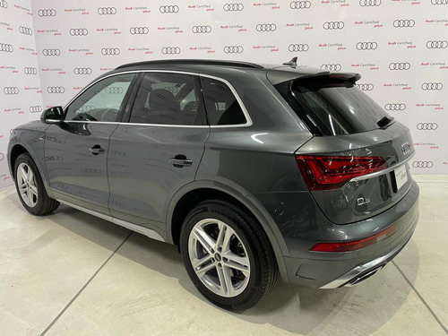 Audi Q5 S LINE