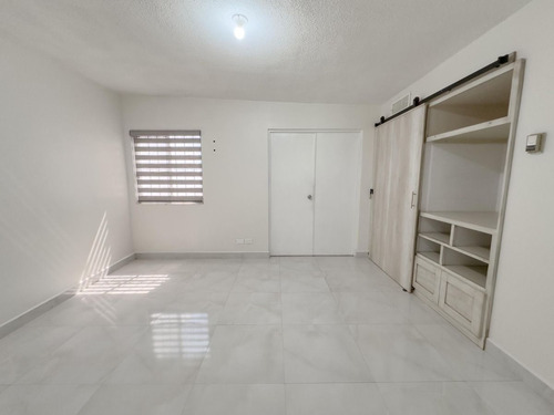 Hermosa Casa En Renta Completamente Equipada, Ubicada Al Poniente De La Ciudad