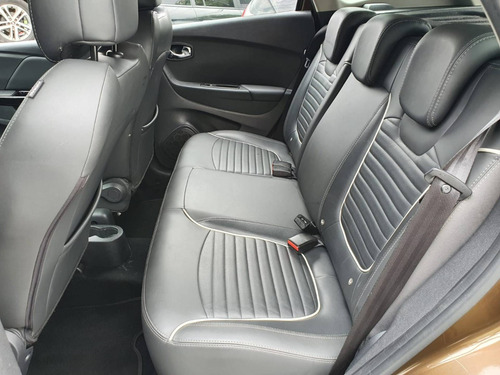 Imagem 7 de 8 de Renault Captur 1.6 16v Sce Flex Intense X-tronic