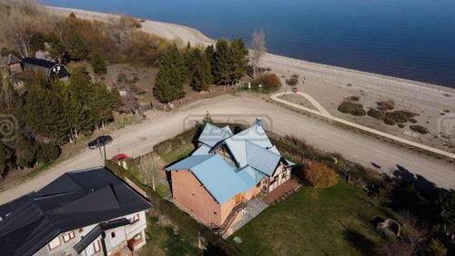 Casa + Estudio + Monoambiente En Duplex Sobre La Costanera, Dina Huapi, Bariloche, Patagonia