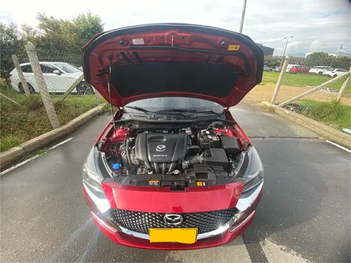 Mazda 2 1,5 touring carbon edition