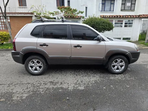 Hyundai Tucson 2.0 Gl 4x2