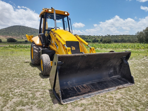 Imagen 7 de 15 de Retroexcavadora Jcb 214e 4x2 C/extensión Y Bote Frontal 4en1