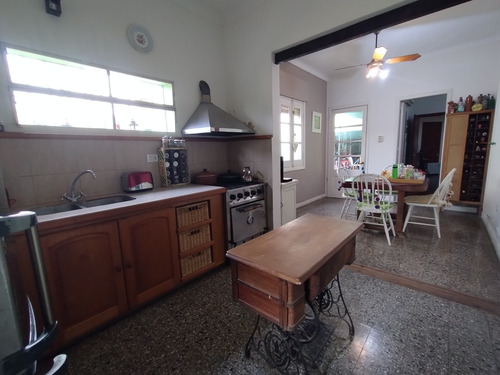 Areco - Casa Casco Historico
