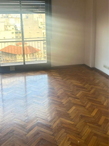 Departamento Monoambiente Con Balcón Al Frente, Vista Abierta A Plaza Güemes