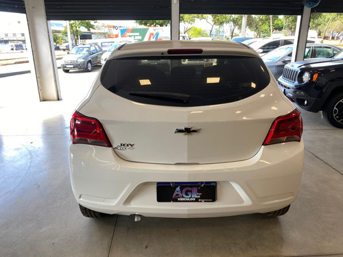 Chevrolet Onix 1.0 MPFI JOY 8V FLEX 4P MANUAL