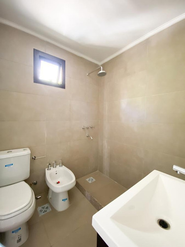 Imagen 21 de 24 de Casa En Fisherton