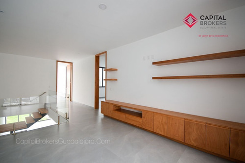 Imagen 7 de 29 de Moderna Residencia De Lujo En Venta Zona Plaza Del Sol